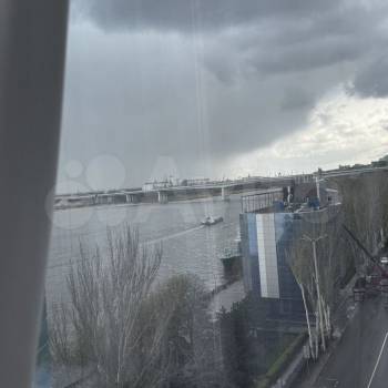 Сдается 1-комнатная квартира, 61,4 м²