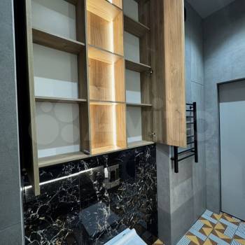 Сдается 1-комнатная квартира, 61,4 м²