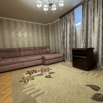 Сдается 2-х комнатная квартира, 69 м²