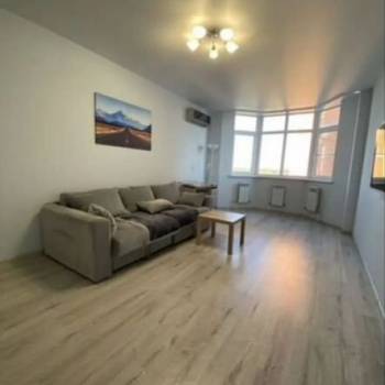 Сдается 2-х комнатная квартира, 60 м²