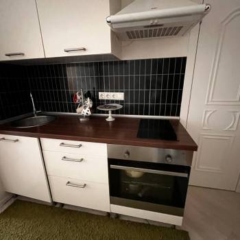 Сдается 1-комнатная квартира, 35 м²