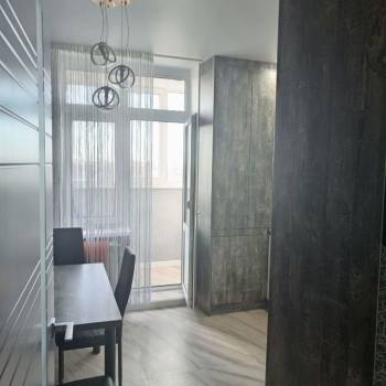 Сдается 1-комнатная квартира, 39,8 м²