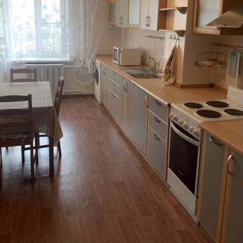 Сдается Многокомнатная квартира, 70 м²