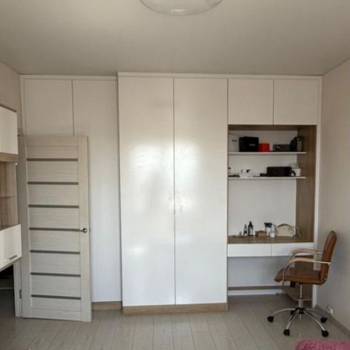 Продается 1-комнатная квартира, 40,5 м²