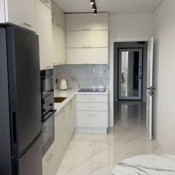 Продается 1-комнатная квартира, 39 м²