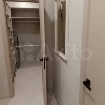 Сдается 1-комнатная квартира, 52 м²