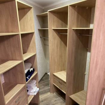 Продается 1-комнатная квартира, 58 м²