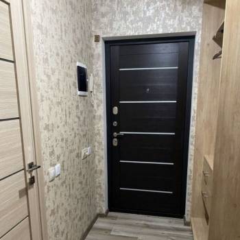 Продается 1-комнатная квартира, 58 м²