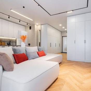 Продается 2-х комнатная квартира, 42 м²