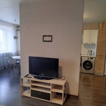 Сдается 1-комнатная квартира, 50 м²