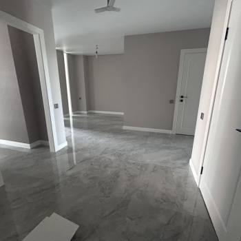 Продается Многокомнатная квартира, 102 м²