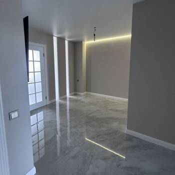 Продается Многокомнатная квартира, 102 м²