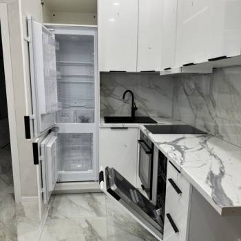 Продается 1-комнатная квартира, 41 м²