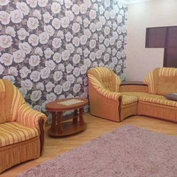 Сдается 2-х комнатная квартира, 74 м²