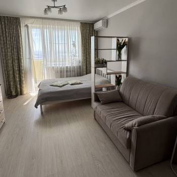 Сдается 1-комнатная квартира, 40 м²