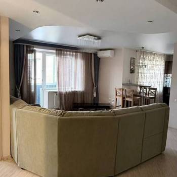 Продается Многокомнатная квартира, 85 м²