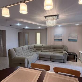 Продается Многокомнатная квартира, 85 м²