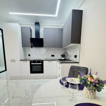 Продается 1-комнатная квартира, 32 м²