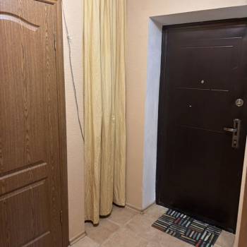 Сдается 1-комнатная квартира, 49 м²