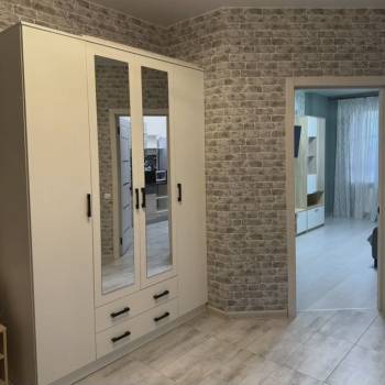 Сдается 1-комнатная квартира, 40 м²