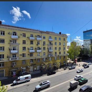 Продается 1-комнатная квартира, 39,5 м²