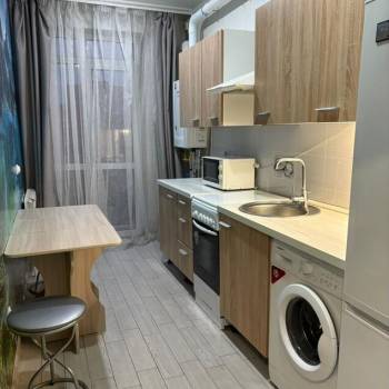 Сдается 1-комнатная квартира, 34 м²