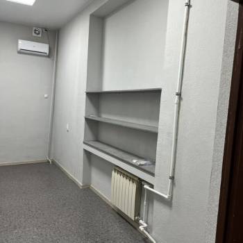 Сдается Нежилое помещение, 13,6 м²