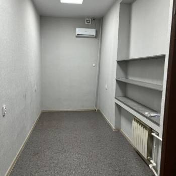 Сдается Нежилое помещение, 13,6 м²