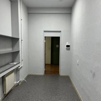 Сдается Нежилое помещение, 13,6 м²