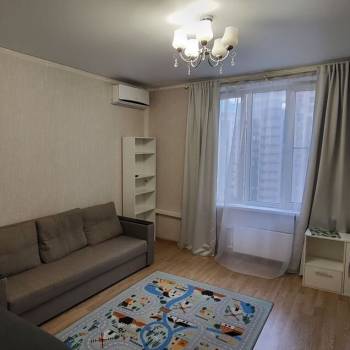 Сдается 2-х комнатная квартира, 55 м²