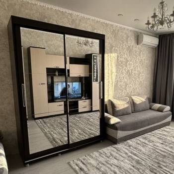 Сдается 1-комнатная квартира, 45 м²