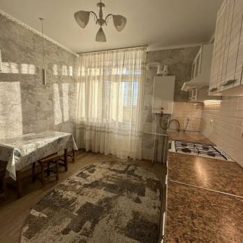 Сдается 1-комнатная квартира, 45 м²