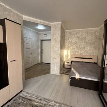 Сдается 1-комнатная квартира, 45 м²