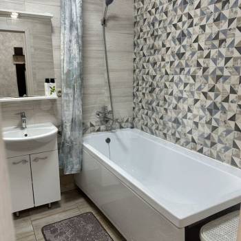 Сдается 1-комнатная квартира, 45 м²