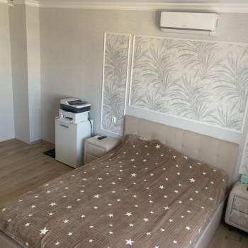 Продается 2-х комнатная квартира, 72,8 м²