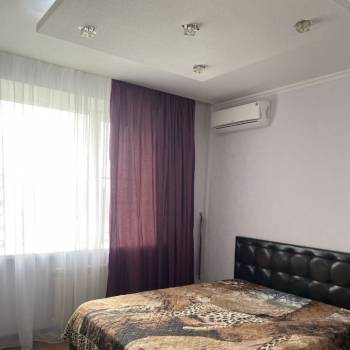 Сдается 2-х комнатная квартира, 65 м²