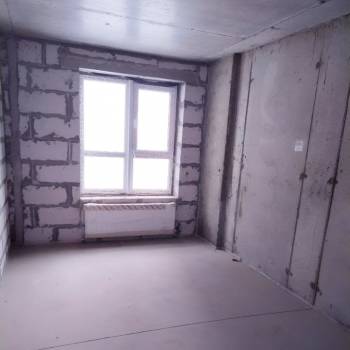 Продается 1-комнатная квартира, 42 м²