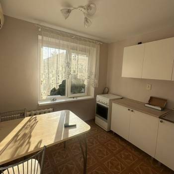 Сдается 2-х комнатная квартира, 57 м²