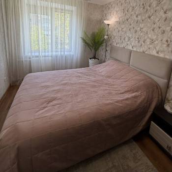 Продается 1-комнатная квартира, 59 м²