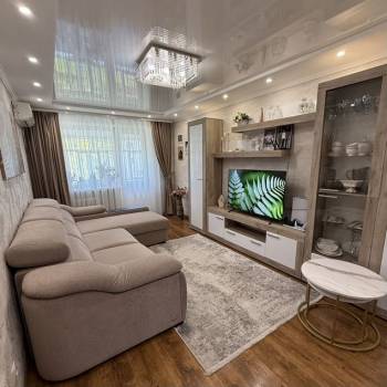 Продается 1-комнатная квартира, 59 м²