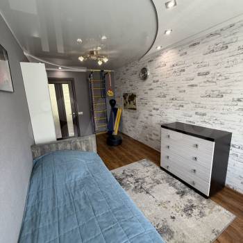 Продается 1-комнатная квартира, 59 м²