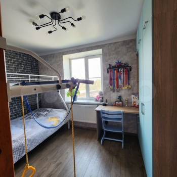 Продается 3-х комнатная квартира, 63 м²