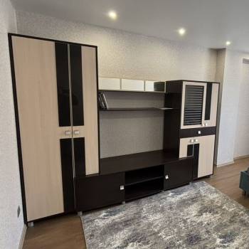 Продается 1-комнатная квартира, 37 м²