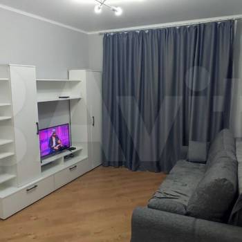 Сдается 1-комнатная квартира, 36 м²