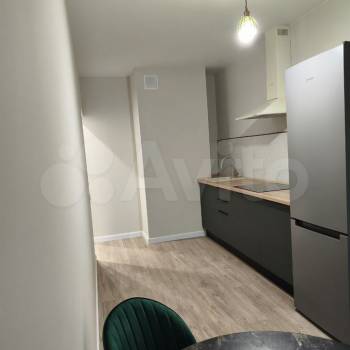 Сдается 1-комнатная квартира, 40 м²