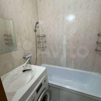 Сдается 2-х комнатная квартира, 60 м²