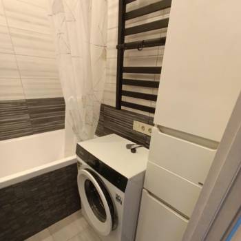 Продается 3-х комнатная квартира, 74 м²