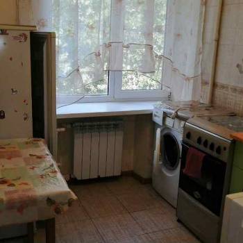 Сдается 1-комнатная квартира, 40 м²