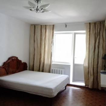 Продается 1-комнатная квартира, 41 м²