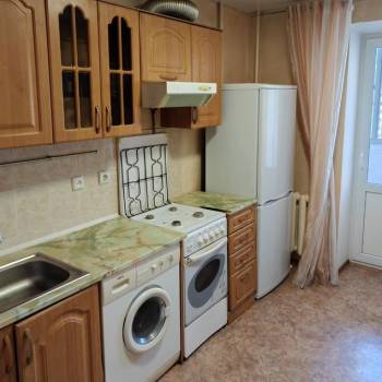 Сдается 1-комнатная квартира, 40 м²